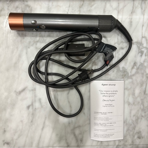 Dyson Hair Styler in Copper and Gray - Picture 3 of 4